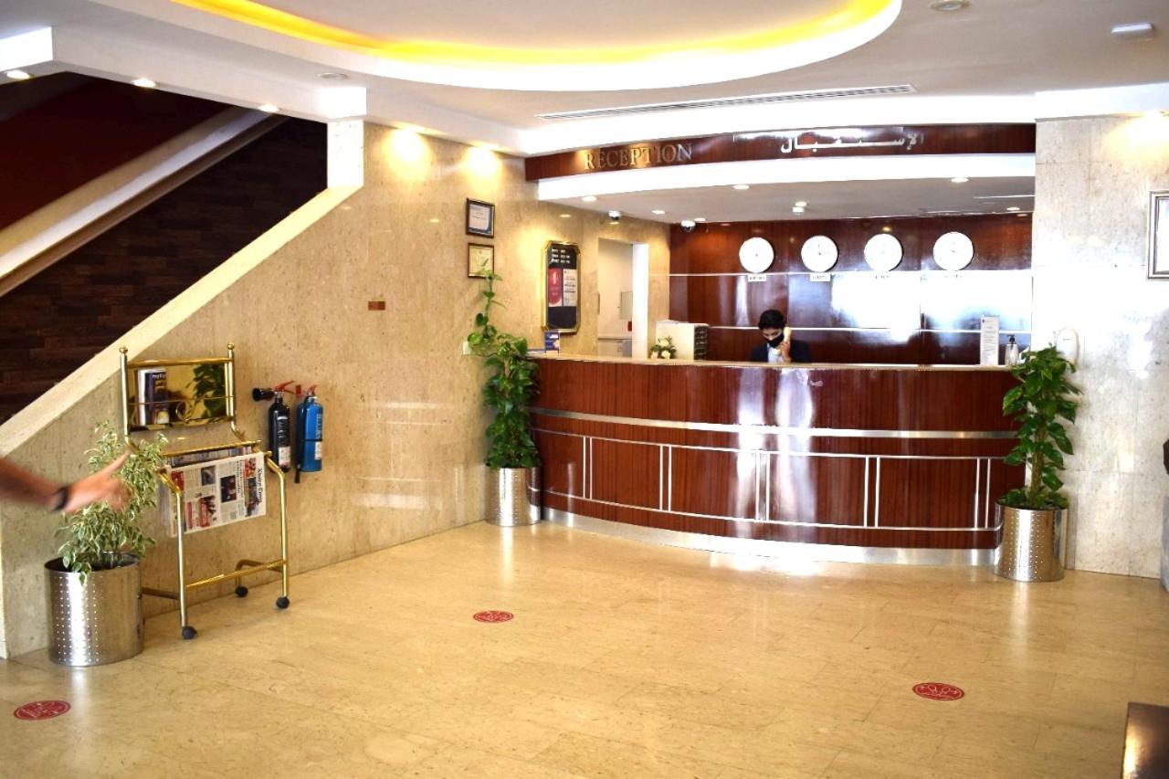Palm Beach Hotel Dubai Exteriör bild